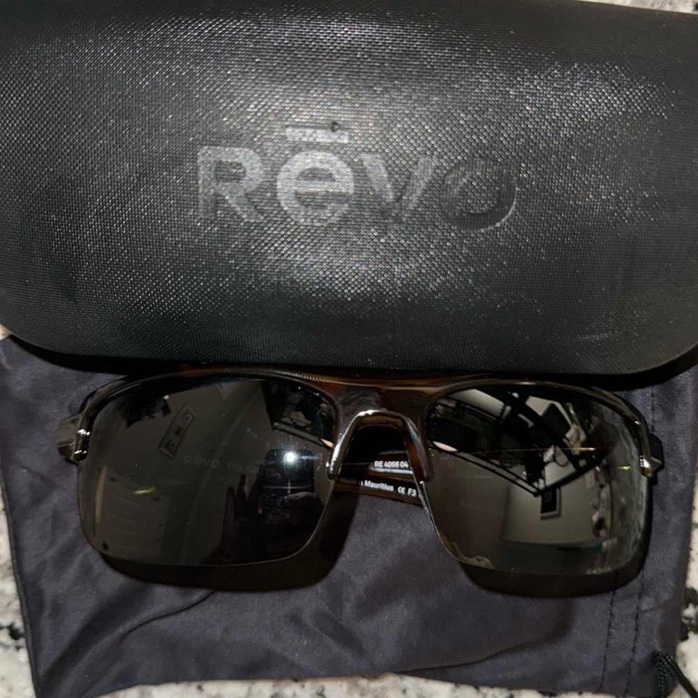 Revo Polarized Golf Women’s Sunglasses